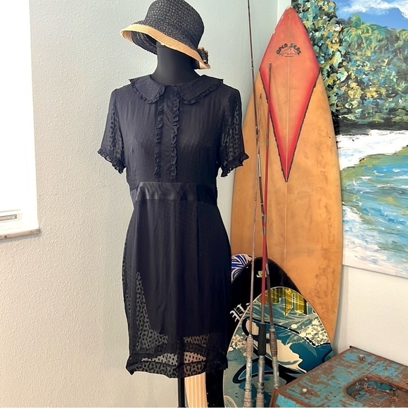 ,L'école des Femmes,Exquisite Soft Dotted Swiss,Slip Included,Stunning,Size 4 - Picture 4 of 16